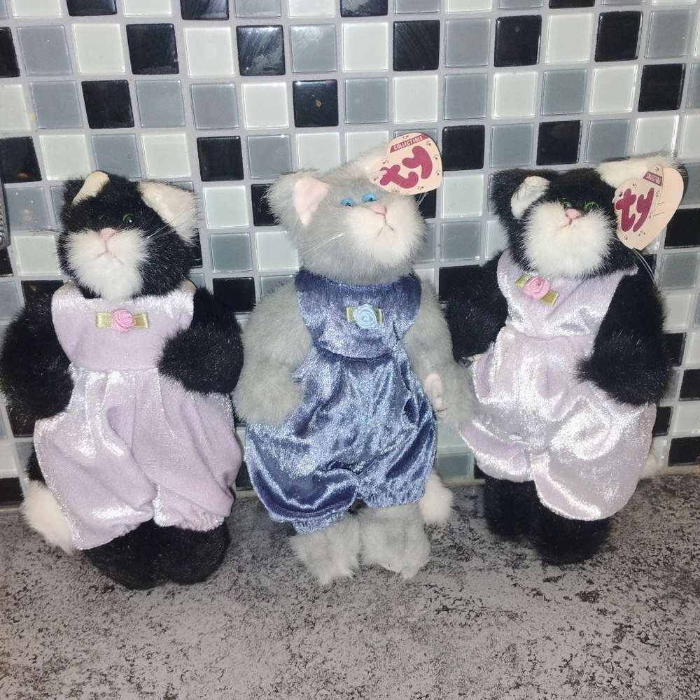 TY Plush Cat Trio in Black and Gray